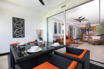 Kata Beach Luxury Condo - Spacious - Exquisitely Furnished - 6min walk to beach - 2026 Booking Traveller Award Winner – Foto 5